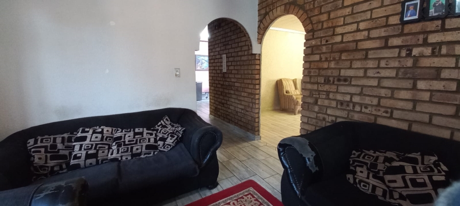 4 Bedroom Property for Sale in Elandia North West